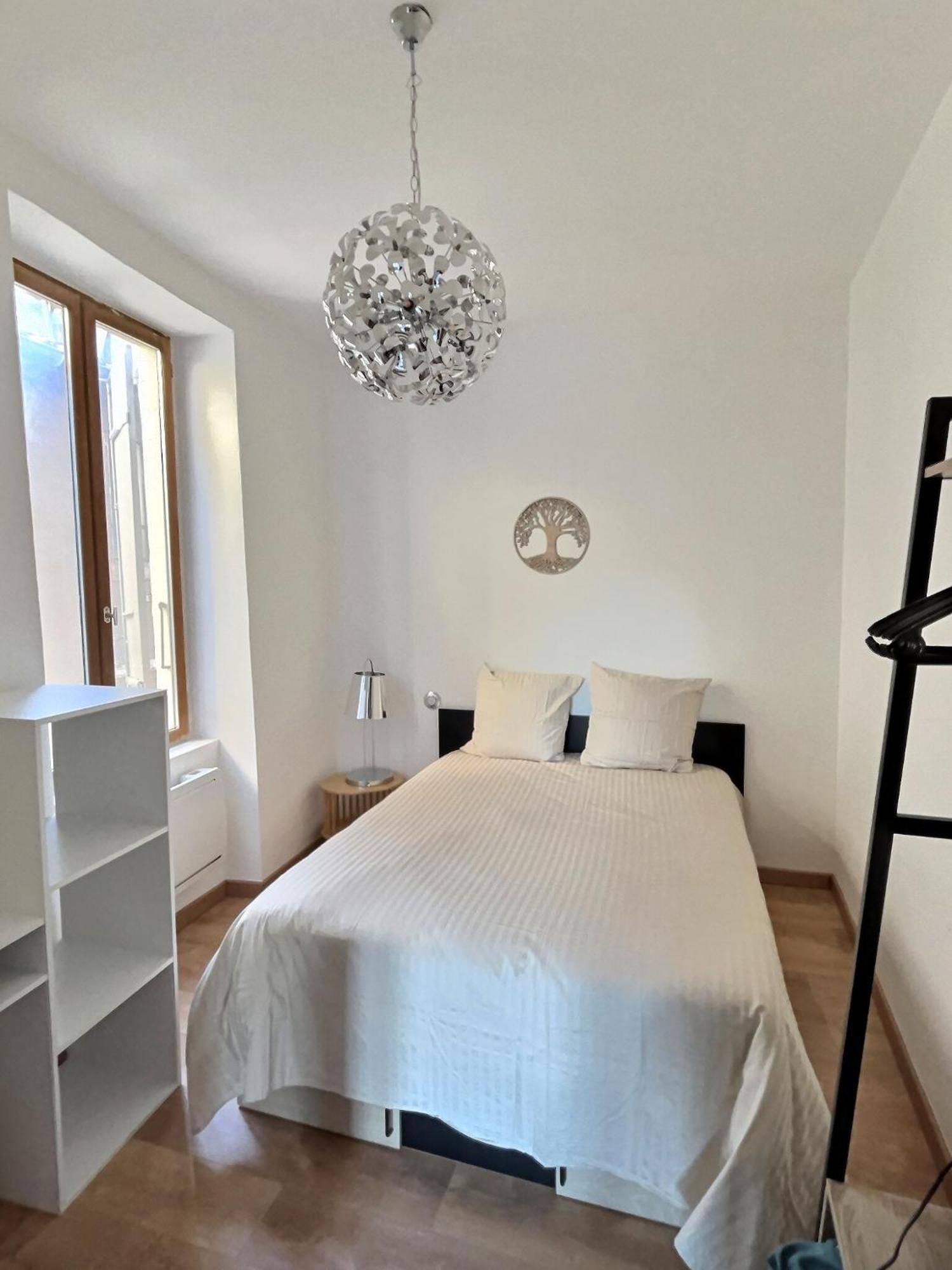 Appartement De Charme Avec Balcon Au Pied Des Commerces Безье Экстерьер фото