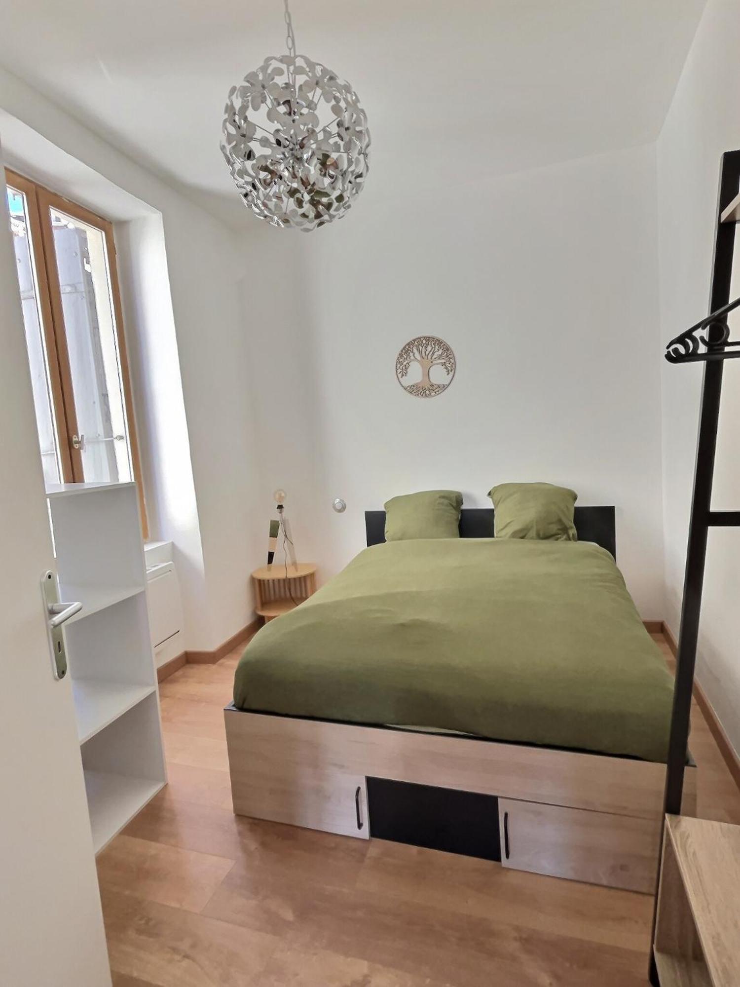 Appartement De Charme Avec Balcon Au Pied Des Commerces Безье Экстерьер фото
