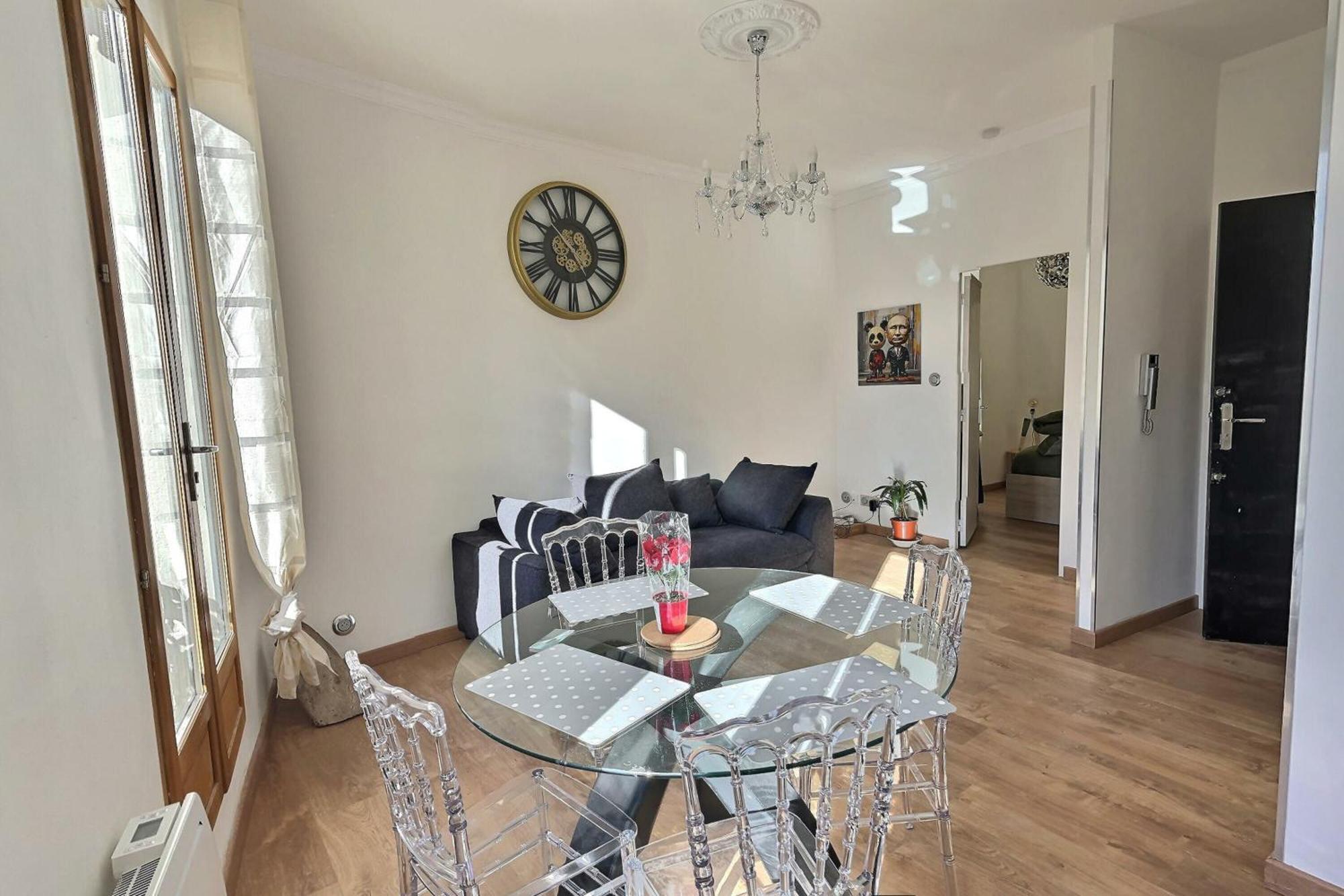 Appartement De Charme Avec Balcon Au Pied Des Commerces Безье Экстерьер фото